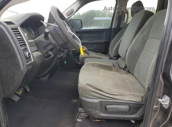 1C6RR7FG5KS667557 2019 RAM 1500 Gray 
