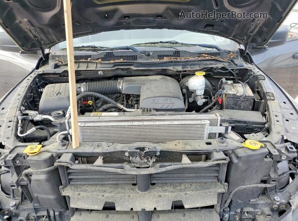 1C6RR7FG5KS667557 2019 RAM 1500 Gray 