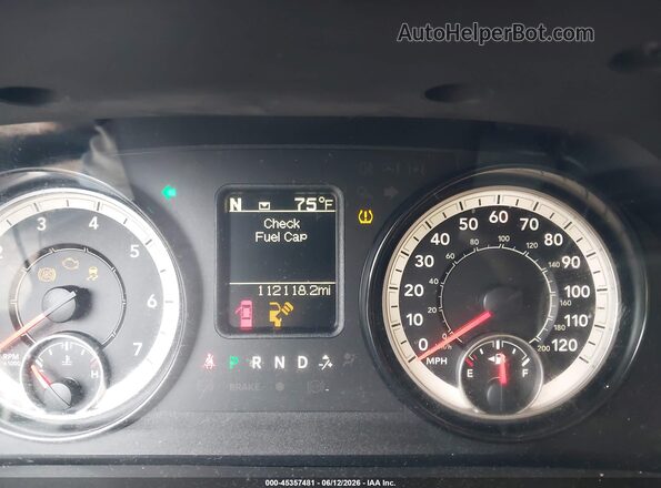 1C6RR7FG6HS862141 2017 RAM 1500 Gray Вид задніх сидінь