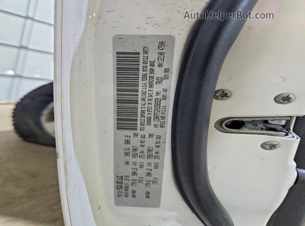 1C6RR7FG7KS589329 2019 RAM 1500 White Вид підкапотного простору