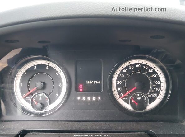 1C6RR7FG8JS165009 2018 RAM 1500 Silver Հետևի նստատեղերի տեսք