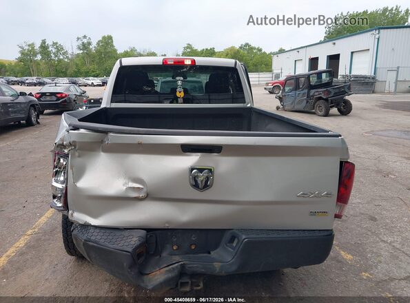 1C6RR7FG8JS165009 2018 RAM 1500 Silver 