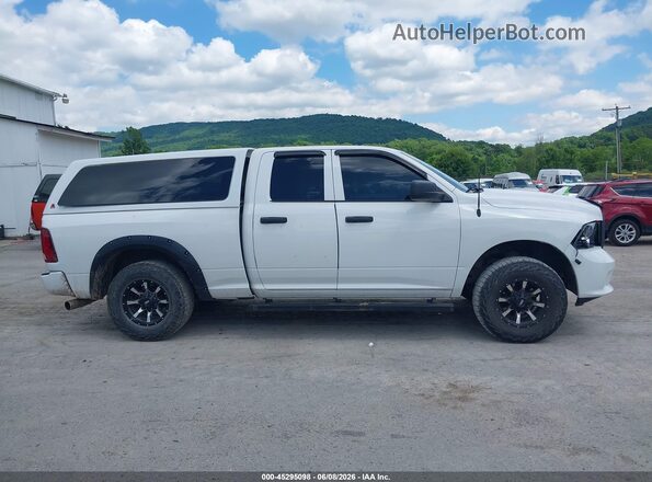 1C6RR7FG8JS254322 2018 RAM 1500 White Սալոնի հետևի տեսք