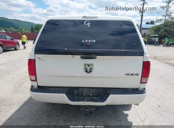 1C6RR7FG8JS254322 2018 RAM 1500 White 