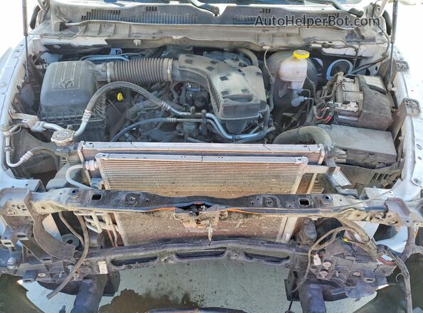 1C6RR7FG8PS547128 2023 RAM 1500 White Вид задньої частини салону