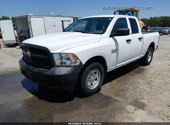 1C6RR7FGXHS602048 2017 RAM 1500 White Առջևի ձախ երեք քառորդ տեսարան