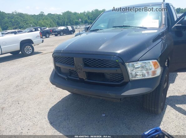 1C6RR7FGXHS635373 2017 RAM 1500 Black Front view