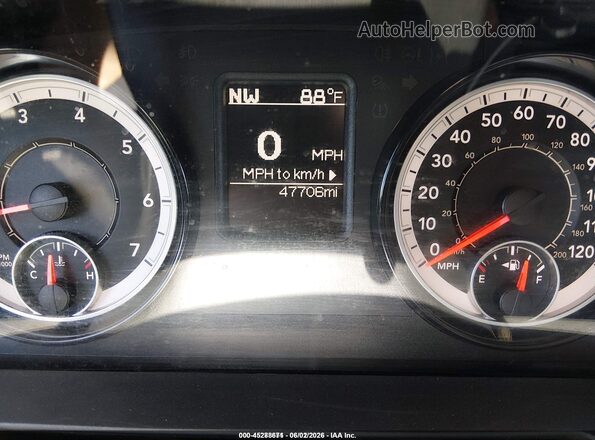 1C6RR7FGXJS326136 2018 RAM 1500 White 