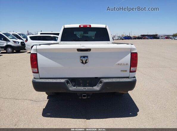 1C6RR7FGXJS326136 2018 RAM 1500 White 