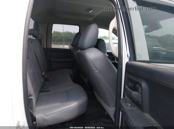 1C6RR7FGXJS332289 2018 RAM 1500 White VIN კოდის სტიკერის ხედი