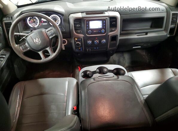 1C6RR7FGXMS537339 2021 RAM 1500 White Widok deski rozdzielczej