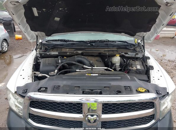 1C6RR7FT1GS142385 2016 RAM 1500 White Հետևի տեսք