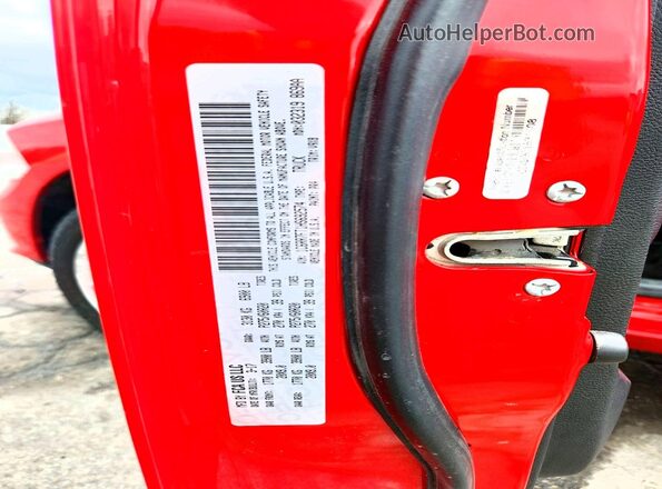 1C6RR7FT1HS692574 2017 RAM 1500 Red Engine compartment view