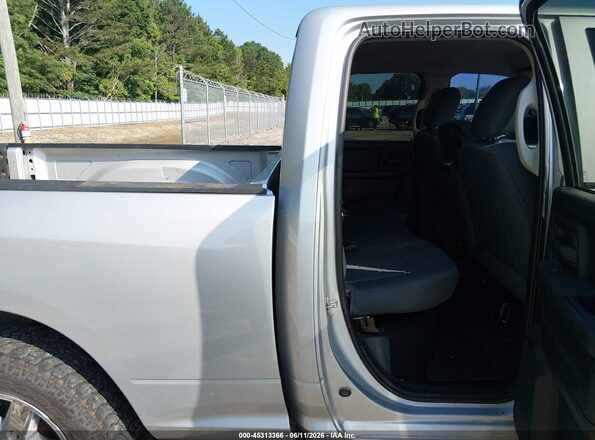 1C6RR7FT2JS186936 2018 RAM 1500 Серебряный Вид наклейки с VIN-кодом