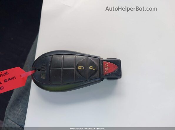 1C6RR7FT3HS565566 2017 RAM 1500 Red Dashboard view