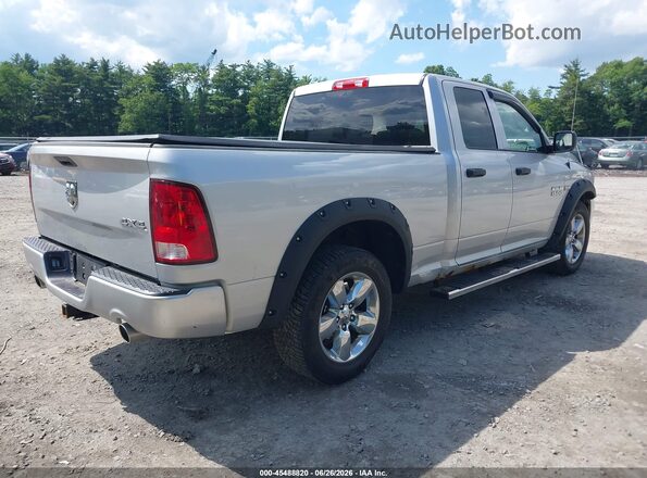 1C6RR7FT4JS302198 2018 RAM 1500 Gray Rear right