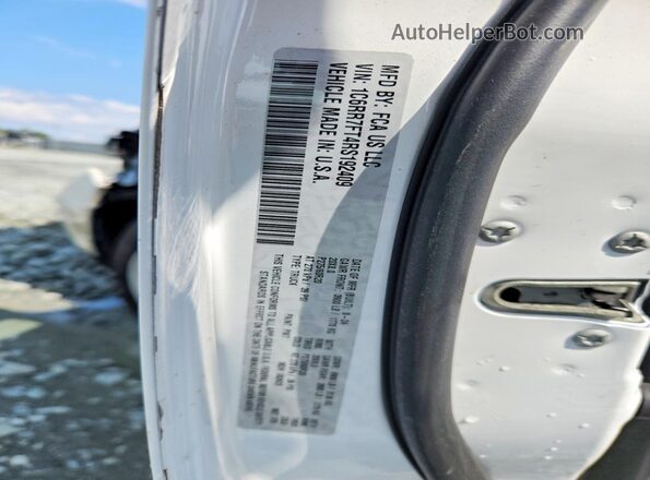 1C6RR7FT4RS192409 2024 RAM 1500 White Widok komory silnika