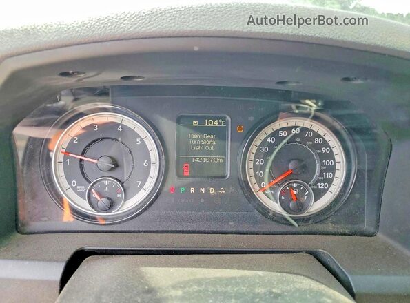 1C6RR7FT5GS344842 2016 RAM 1500 Silver Vista del cuadro de instrumentos