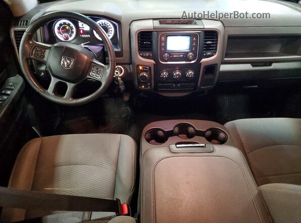 1C6RR7FT8HS708995 2017 RAM 1500 Gray Vista del salpicadero