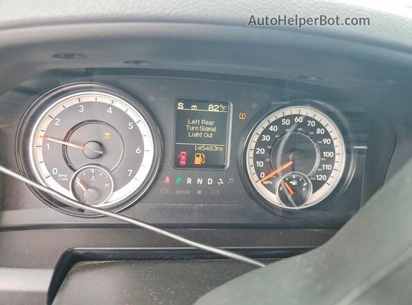 1C6RR7FT9HS581609 2017 RAM 1500 White Vista del cuadro de instrumentos