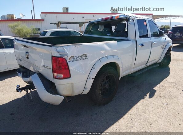 1C6RR7FTXKS673075 2019 RAM 1500 CLASSIC White Tył prawy