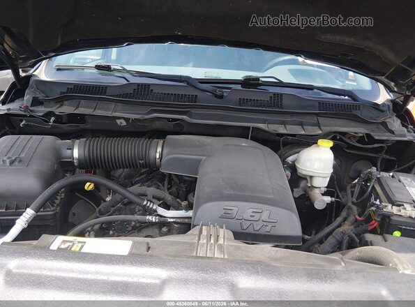 1C6RR7GG0GS294210 2016 RAM 1500 Black Widok z tyłu