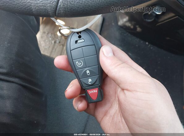 1C6RR7GG1PS574153 2023 RAM 1500 CLASSIC Red Առջևի վահանակի տեսք