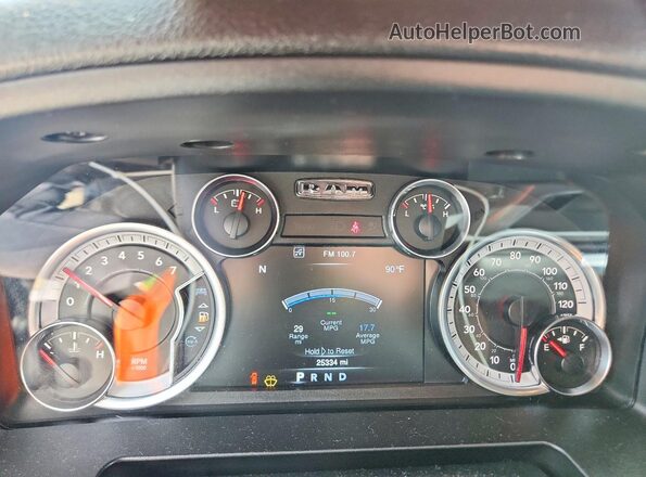 1C6RR7GG2PS520411 2023 RAM 1500 Black Widok zestawu wskaźników