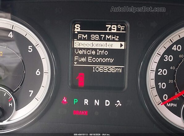 1C6RR7GG5JS120639 2018 RAM 1500 White 