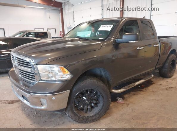 1C6RR7GG8JS231461 2018 RAM 1500 Gray Front left