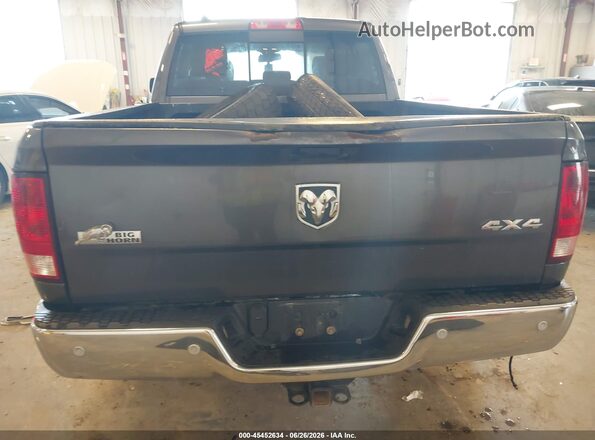 1C6RR7GG8JS231461 2018 RAM 1500 Gray 