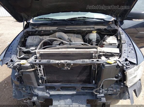 1C6RR7GT1JS120540 2018 RAM 1500 Black Вид ззаду