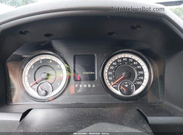 1C6RR7GT6GS384619 2016 RAM 1500 Black Widok tylnych siedzeń