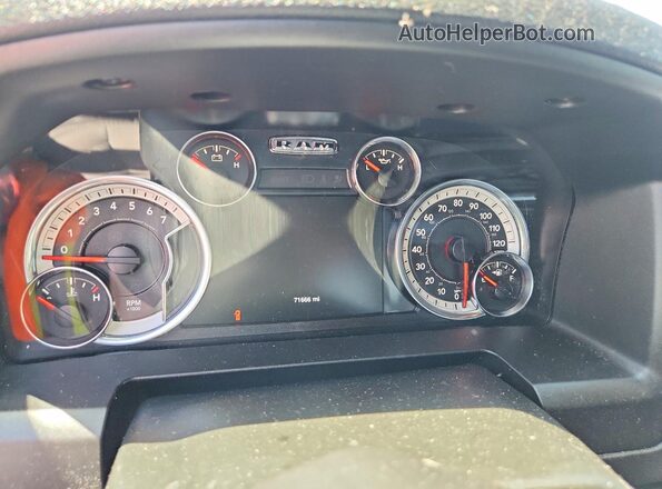 1C6RR7GT6MS559656 2021 RAM 1500 Silver Vista del cuadro de instrumentos