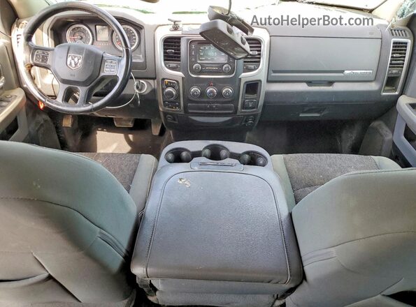 1C6RR7GT8GS370284 2016 RAM 1500 Blue Vista del salpicadero
