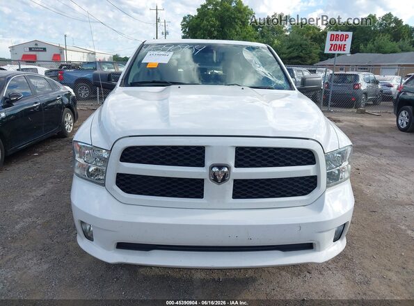 1C6RR7KG0HS597576 2017 RAM 1500 White Vista del cuadro de instrumentos