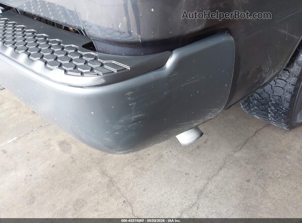 1C6RR7KG2HS787217 2017 RAM 1500 Gray 