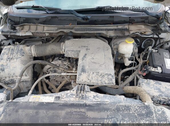 1C6RR7KG4JS294239 2018 RAM 1500 White უკანა ხედი