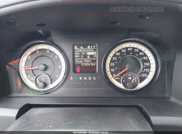 1C6RR7KG4JS294239 2018 RAM 1500 White უკანა სავარძლების ხედი