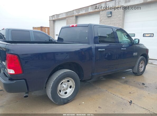 1C6RR7KG4JS306695 2018 RAM 1500 Dark Blue Սալոնի հետևի տեսք
