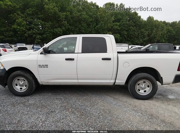 1C6RR7KG7JS306688 2018 RAM 1500 White Սալոնի 360 աստիճան տեսք