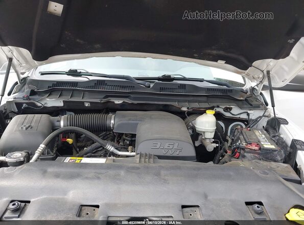 1C6RR7KG8GS356346 2016 RAM 1500 White უკანა ხედი