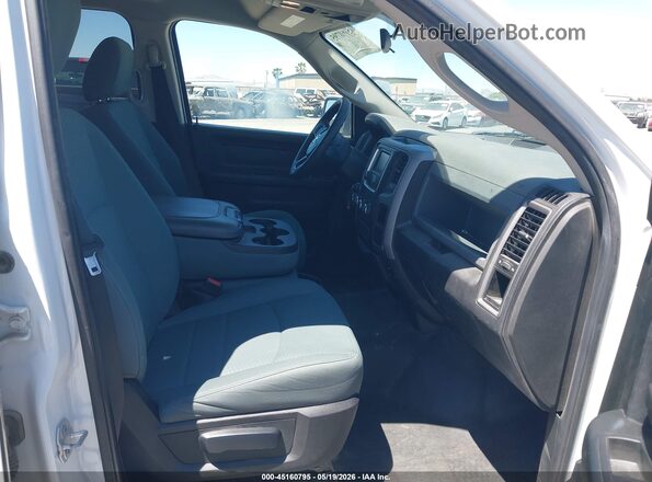 1C6RR7KG8JS144182 2018 RAM 1500 Белый 