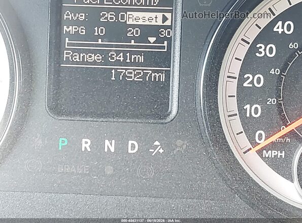 1C6RR7KG9JS293135 2018 RAM 1500 Brown 