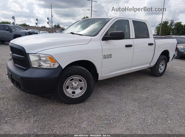 1C6RR7KGXJS315823 2018 RAM 1500 White 