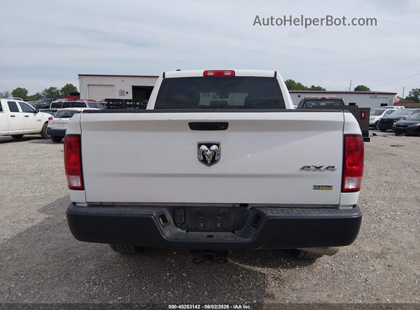 1C6RR7KGXJS315823 2018 RAM 1500 White 