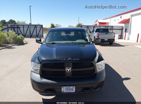 1C6RR7KGXJS318981 2018 RAM 1500 Blue 