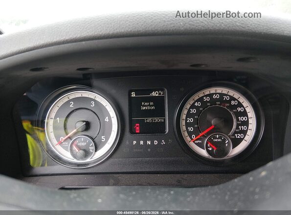1C6RR7KM0GS206222 2016 RAM 1500 Silver Rear seats view