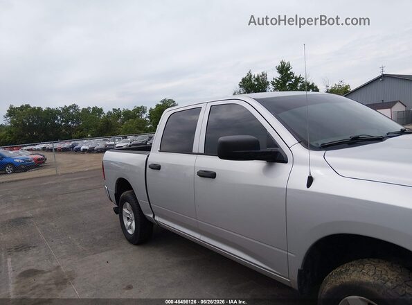 1C6RR7KM0GS206222 2016 RAM 1500 Silver Rear interior view