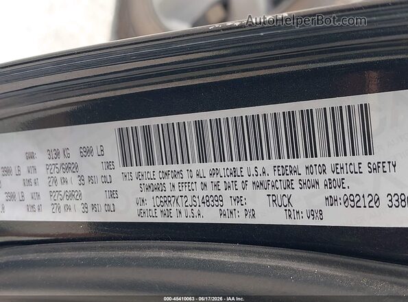 1C6RR7KT2JS148399 2018 RAM 1500 Black Շարժիչի բաժամունքի տեսք